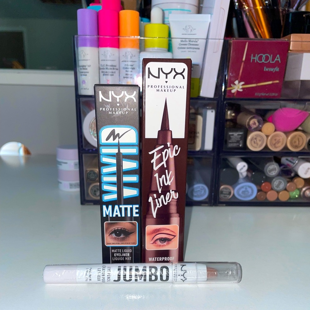 NYX 🖤